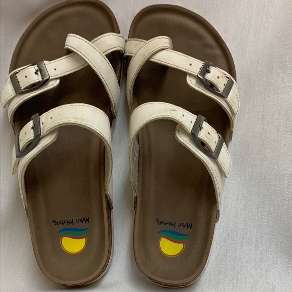 Maui Island White Sandals with Buckle Size 5